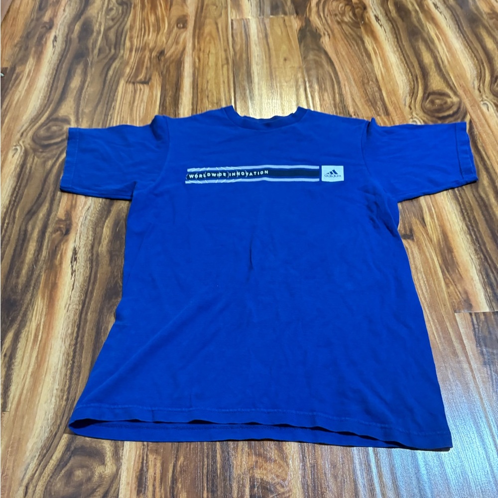 Adidas boys Tee in Vibrant Blue